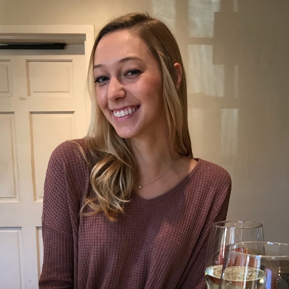 Meet your Posher, Meredith - Picture 1 of 1